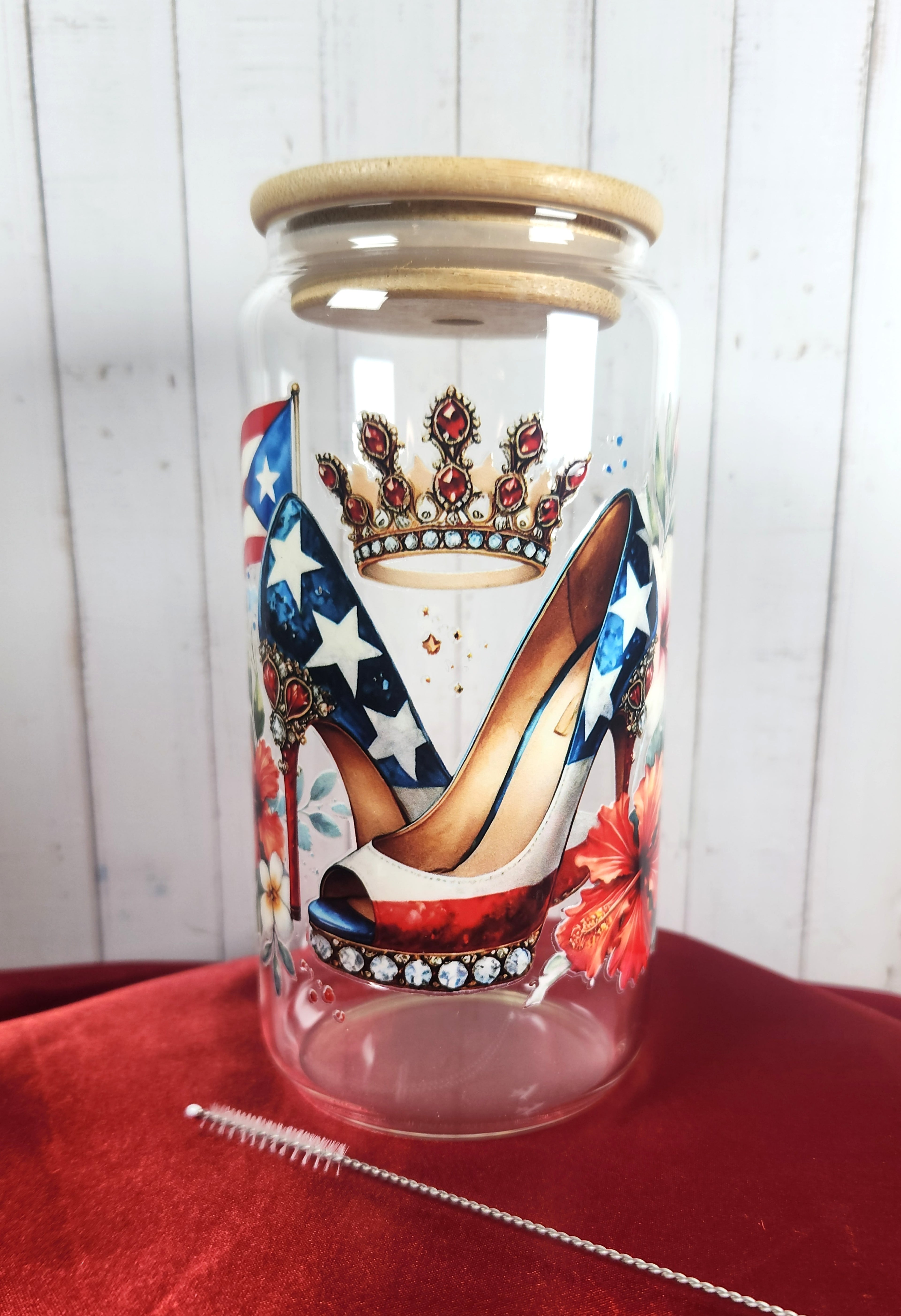 16oz Boricua Queen Glass Tumblers with Bamboo Lid, Glass Straw, & Straw Cleaner