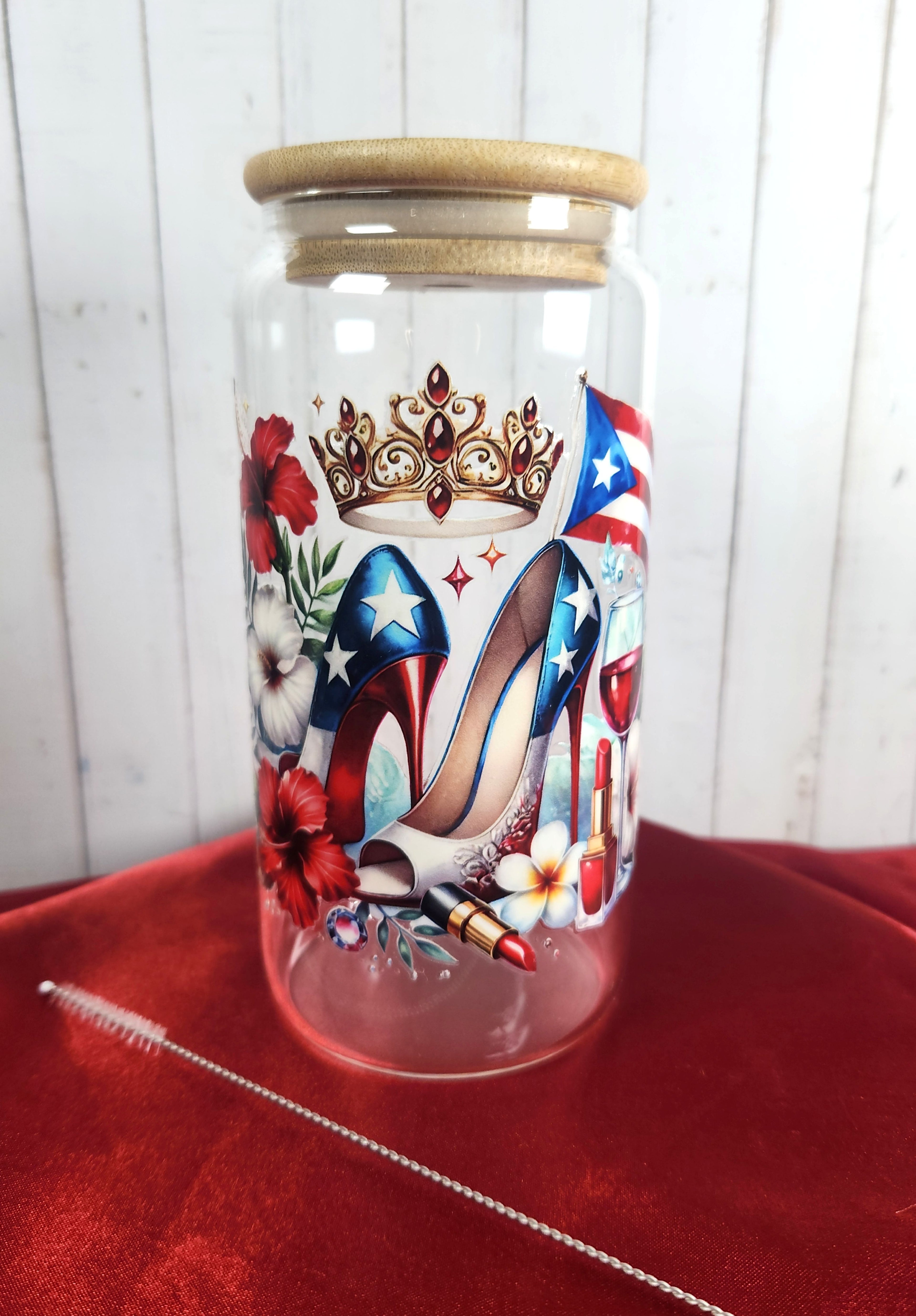 16oz Boricua Queen Glass Tumblers with Bamboo Lid, Glass Straw, & Straw Cleaner